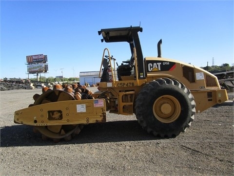 Compactadora Vibratoria Caterpillar CP-563E importada de segunda  Ref.: 1439480418310062 No. 3