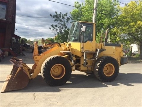 Cargadoras Sobre Ruedas Komatsu WA250 en optimas condiciones Ref.: 1439585188369219 No. 3