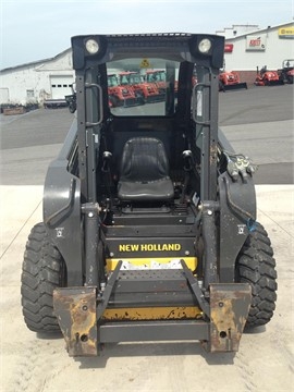 Minicargadores New Holland L220 usada a buen precio Ref.: 1440020826538234 No. 2