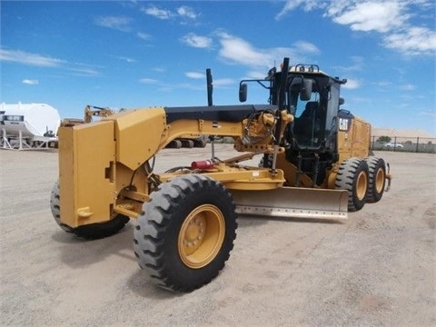 Motoconformadoras Caterpillar 12M de segunda mano a la venta Ref.: 1440106284734074 No. 3