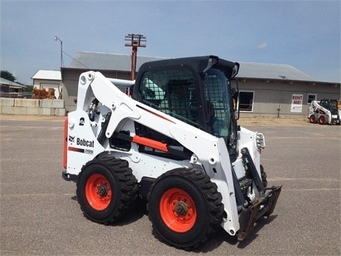 Minicargadores Bobcat S570 de segunda mano Ref.: 1440106638810771 No. 2