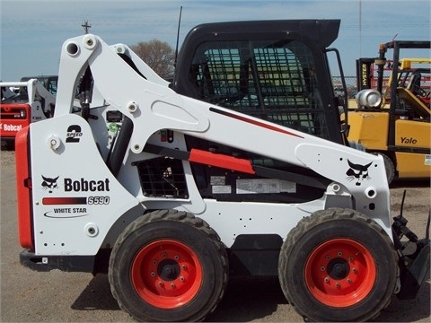 Minicargadores Bobcat S590