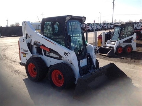 Minicargadores Bobcat S590 de medio uso en venta Ref.: 1440172447715139 No. 2