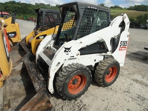 Minicargadores Bobcat S185