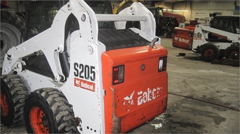 Minicargadores Bobcat S205 usada a la venta Ref.: 1441309788222325 No. 3