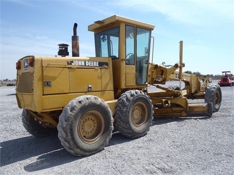 Motoconformadoras Deere 670B de segunda mano Ref.: 1441770592364257 No. 2