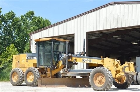 Motoconformadoras Deere 670D de segunda mano Ref.: 1441829100590667 No. 3