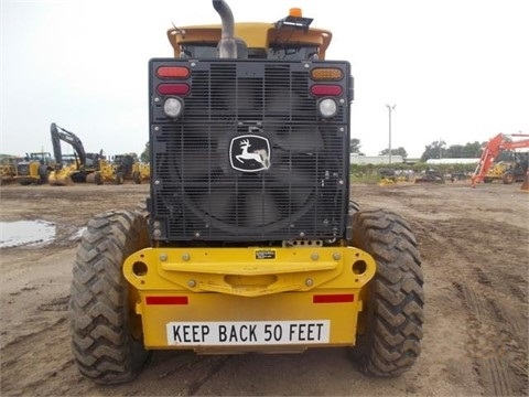 Motoconformadoras Deere 670G