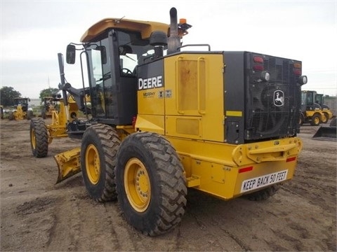 Motoconformadoras Deere 670G de medio uso en venta Ref.: 1441932689326043 No. 2