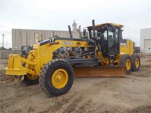 Motoconformadoras Deere 670G de medio uso en venta Ref.: 1441932689326043 No. 4