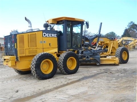 Motoconformadoras Deere 672G importada en buenas condiciones Ref.: 1441937165783147 No. 2