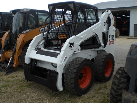 Minicargadores Bobcat S185