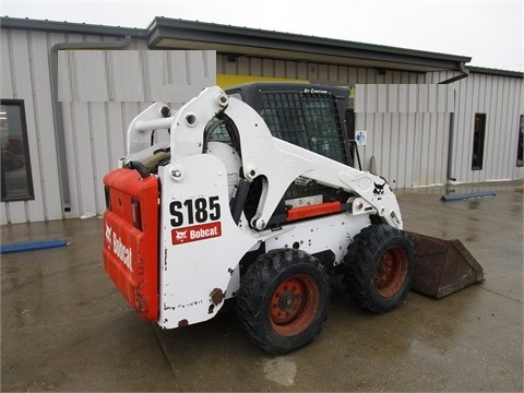 Minicargadores Bobcat S185