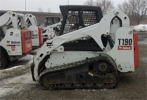 Miniloaders Bobcat T190