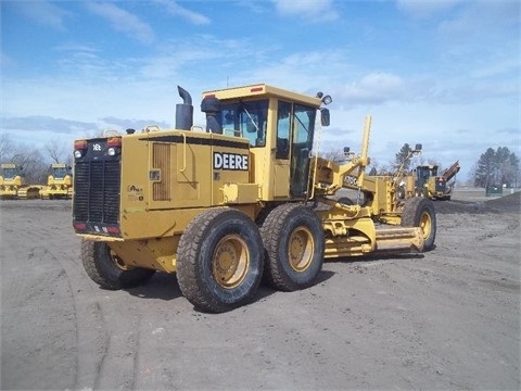 Motoconformadoras Deere 770CH