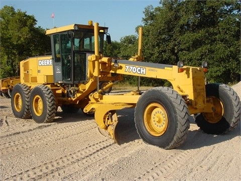 Motoconformadoras Deere 770CH seminueva en perfecto estado Ref.: 1442282126107747 No. 3