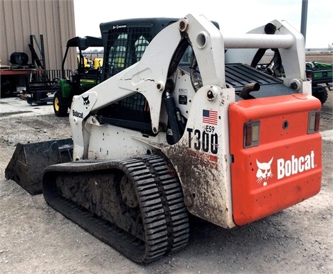 Minicargadores Bobcat T300 importada en buenas condiciones Ref.: 1442600828510093 No. 3