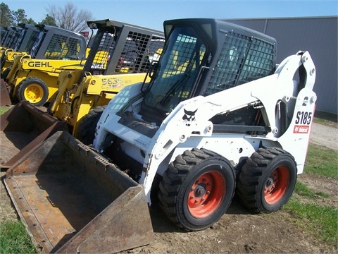 Minicargadores Bobcat S185