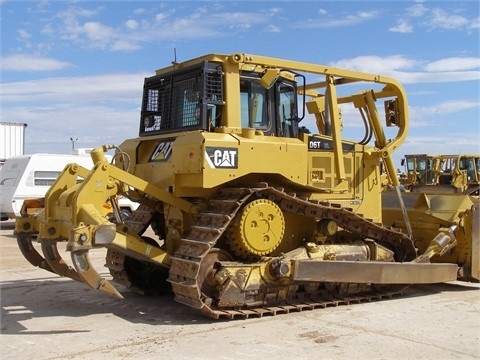 Tractores Sobre Orugas Caterpillar D6T