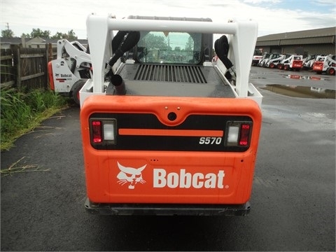 Minicargadores Bobcat S570 de segunda mano a la venta Ref.: 1443463515913967 No. 4