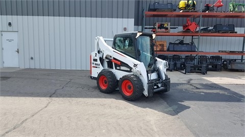 Miniloaders Bobcat S590