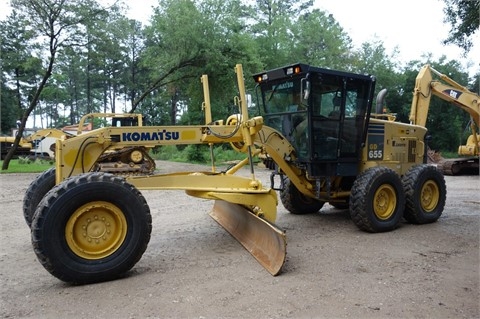 Motoconformadoras Komatsu GD655