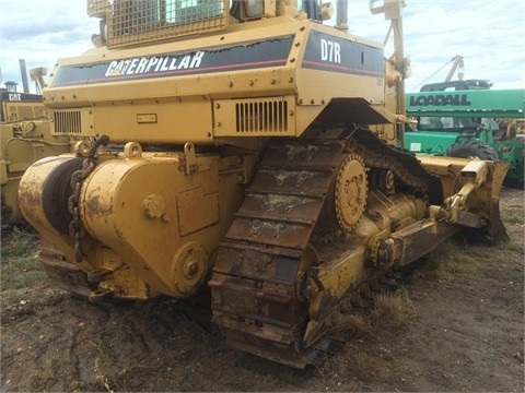 Tractores Sobre Orugas Caterpillar D7R de medio uso en venta Ref.: 1444926098947008 No. 4