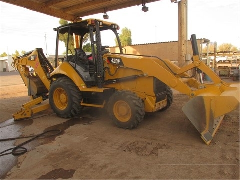 Retroexcavadoras Caterpillar 420F de segunda mano a la venta Ref.: 1446328316180536 No. 4