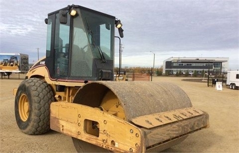 Compactadora Vibratoria Caterpillar CS-563E