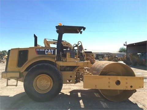 Compactadora Vibratoria Caterpillar CS-563E de segunda mano a la  Ref.: 1447355590798362 No. 3