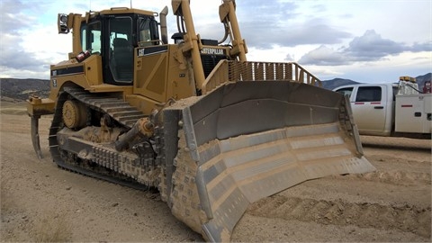 Dozers/tracks Caterpillar D8T