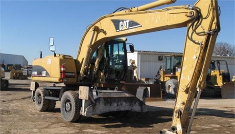 Excavadora Sobre Ruedas Caterpillar M318