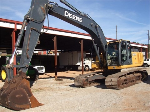 Hydraulic Excavator Deere 240D