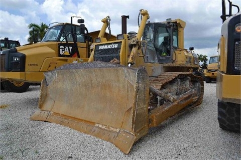 Tractores Sobre Orugas Komatsu D155AX