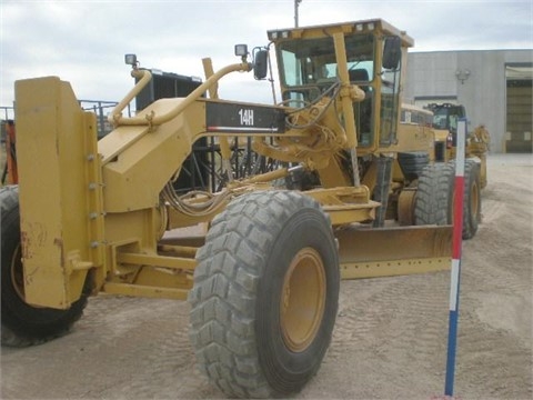 Motoconformadoras Caterpillar 14H en buenas condiciones Ref.: 1449879096163912 No. 2