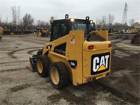 Minicargadores Caterpillar 236B de segunda mano Ref.: 1449887855784722 No. 4