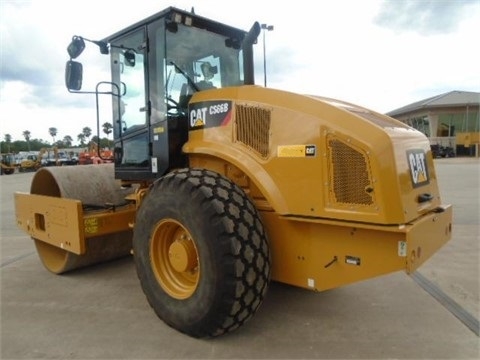 Compactadora Vibratoria Caterpillar CS66B de medio uso en venta Ref.: 1450125553693610 No. 3