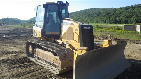 Dozers/tracks Caterpillar D5K