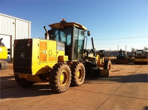 Motoconformadoras Deere 670D importada en buenas condiciones Ref.: 1450286986552320 No. 2