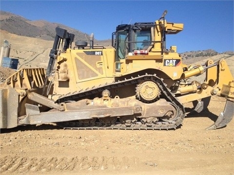 Dozers/tracks Caterpillar D8T