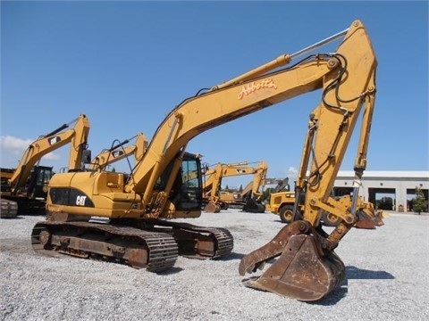 Excavadoras Hidraulicas Caterpillar 320DL seminueva en venta Ref.: 1450459037682319 No. 2