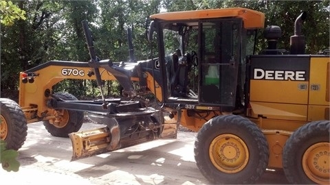 Motoconformadoras Deere 670G de medio uso en venta Ref.: 1450724122047556 No. 3