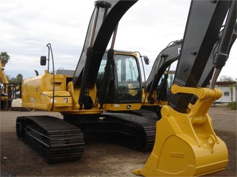 Hydraulic Excavator Deere 240D