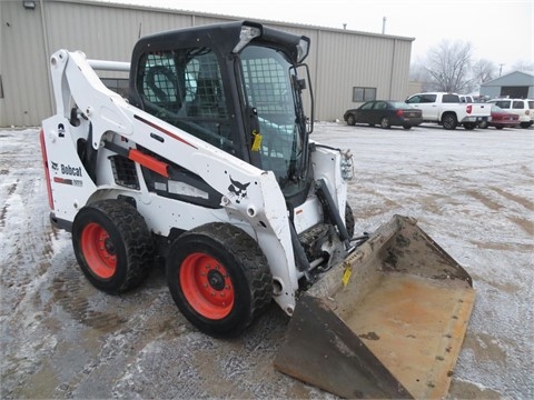 Minicargadores Bobcat S590