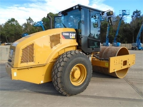 Compactadora Vibratoria Caterpillar CS66B en optimas condiciones Ref.: 1452131761099744 No. 4