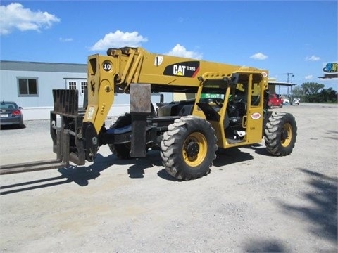 Telehandler Caterpillar TL1055