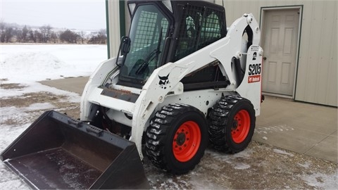 Minicargadores Bobcat S205