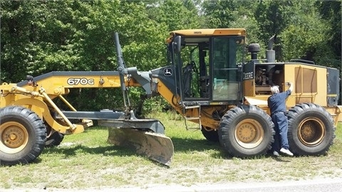 Motoconformadoras Deere 670G en venta, usada Ref.: 1452803631157503 No. 3