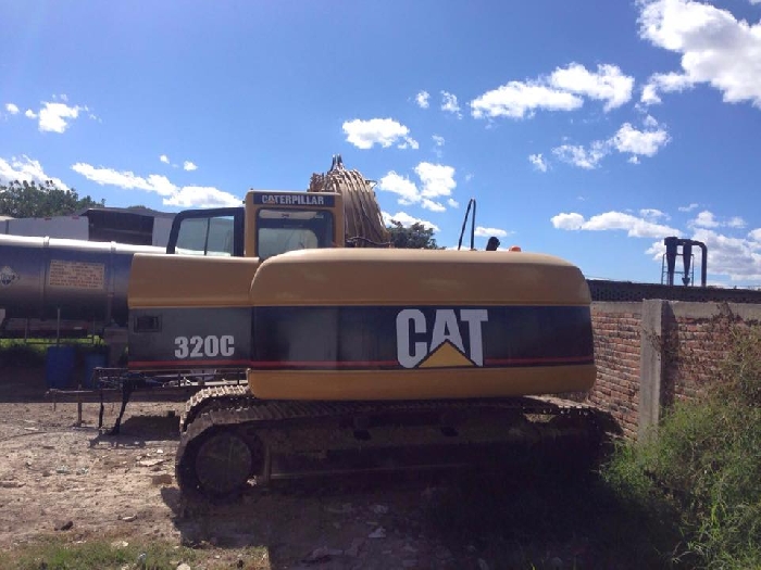 Excavadora Sobre Ruedas Caterpillar 320CL de medio uso en venta Ref.: 1454982264611745 No. 3