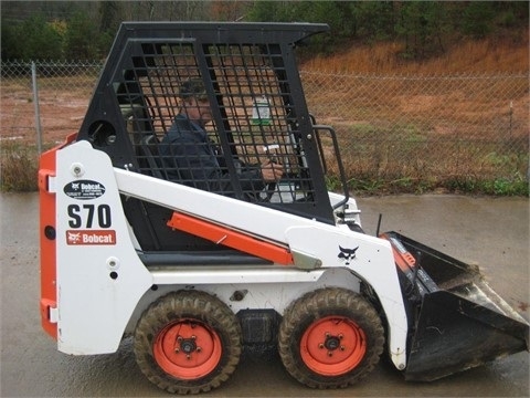 Minicargadores Bobcat S70